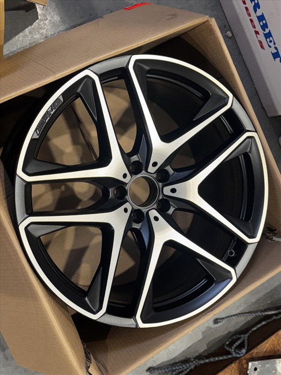 Original Mercedes 11J ET47 - A167 401 4300 / A1674014300 1db alufelni felni 11. kép