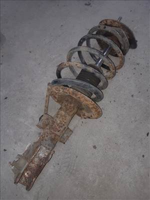 Volvo V70 Jobb Első Gólyaláb 8667250 A