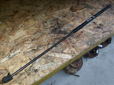 Volvo V50 Motorháztető Teleszkóp