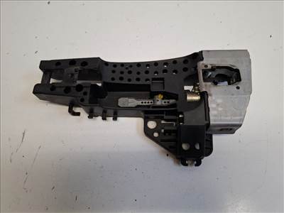 Audi A4 (8K B8) bal első kilincsfészek