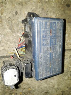 Suzuki Vitara Biztosítéktábla / Relé Tábla