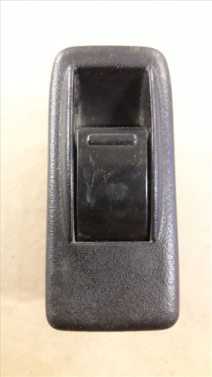 Suzuki Vitara Bal Hátsó Ablakemelõ Kapcsoló 1. kép