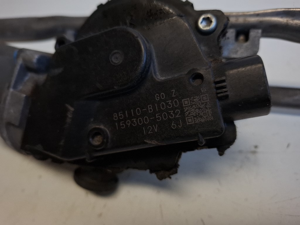 Daihatsu Sirion (M300) elsõ ablaktörlõ szerkezet motorral 85110B1030 3. kép