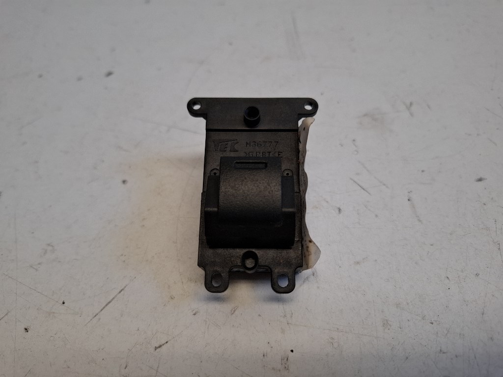 Honda Jazz (GE) bal hátsó ablakemelõ kapcsoló 83791TF3 1. kép