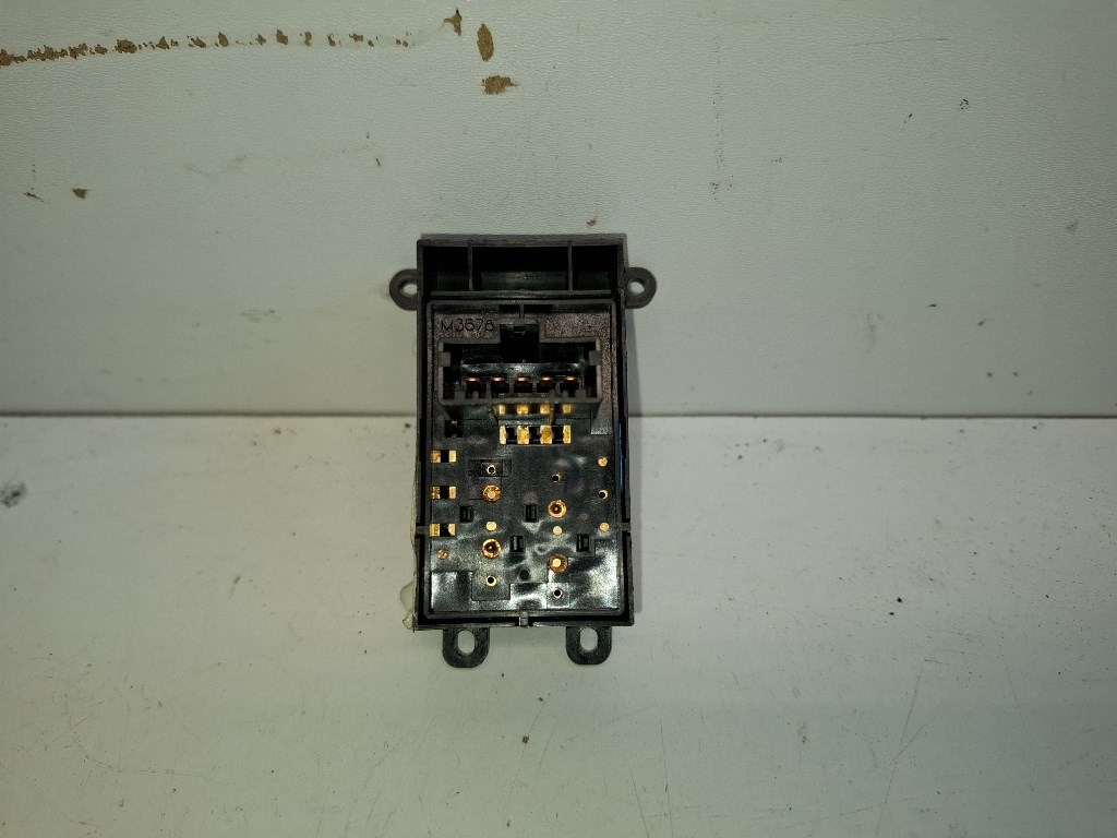 Honda Jazz (GE) bal hátsó ablakemelõ kapcsoló 83791TF3 3. kép