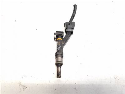 Hyundai I 20 (BC3/BI3) befecskendező (injektor) 3531008000