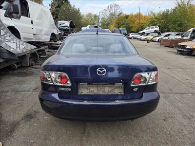 Mazda 6 (1st gen) 2.0 MZR-CD CSOMAGTÉR ajtó 