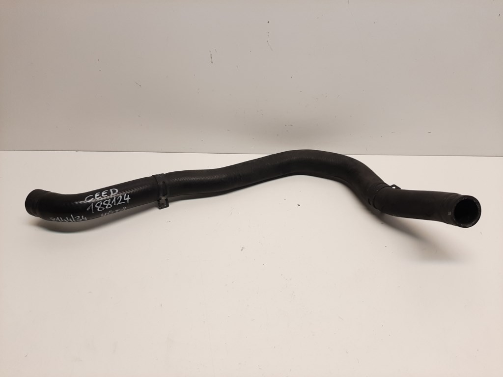 Kia Ceed (ED) felsõ vízhûtõ csõ (vízcsõ) 254112H000 1. kép