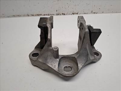 Mazda CX-3 bal első váltótartó alumínium bak