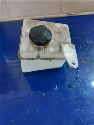 Hyundai i20 Kiegyenlítő Tartály 25430 1J000