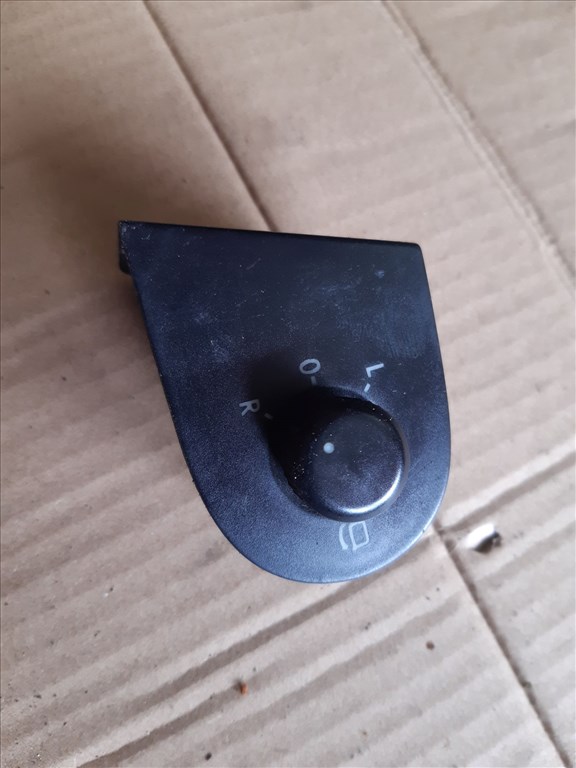 Seat Alhambra II Tükör Állító Kapcsoló 7M3959565B 1. kép