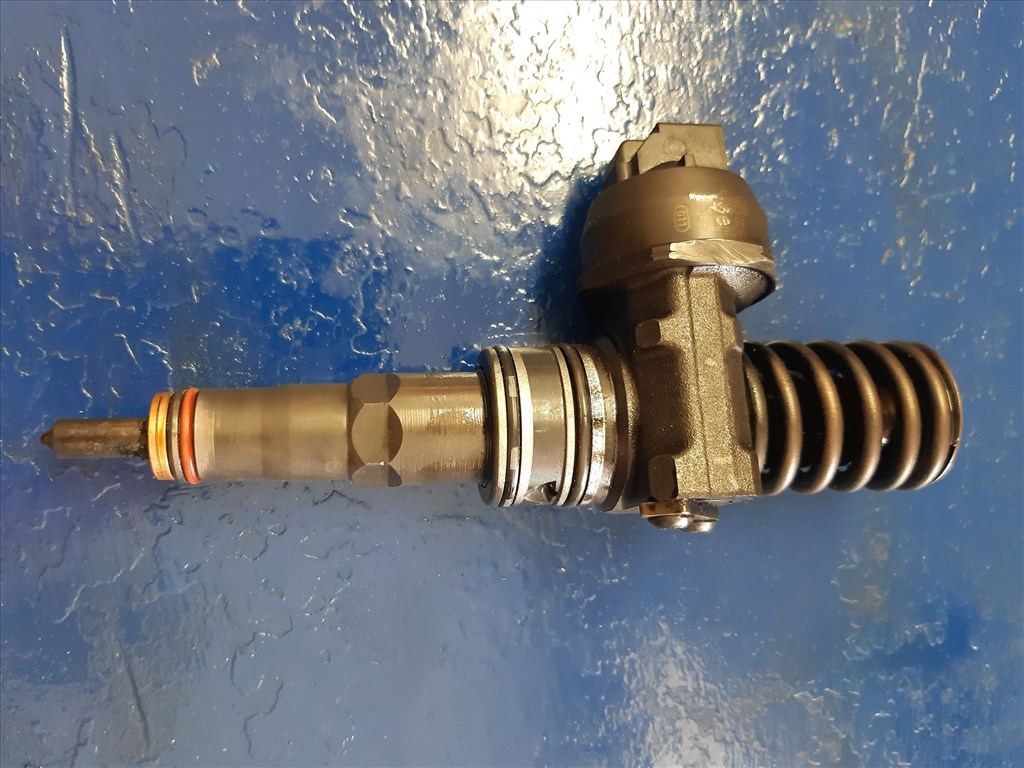 Volkswagen Passat B5 01-05 PD Elem 036 130 073 B 1. kép