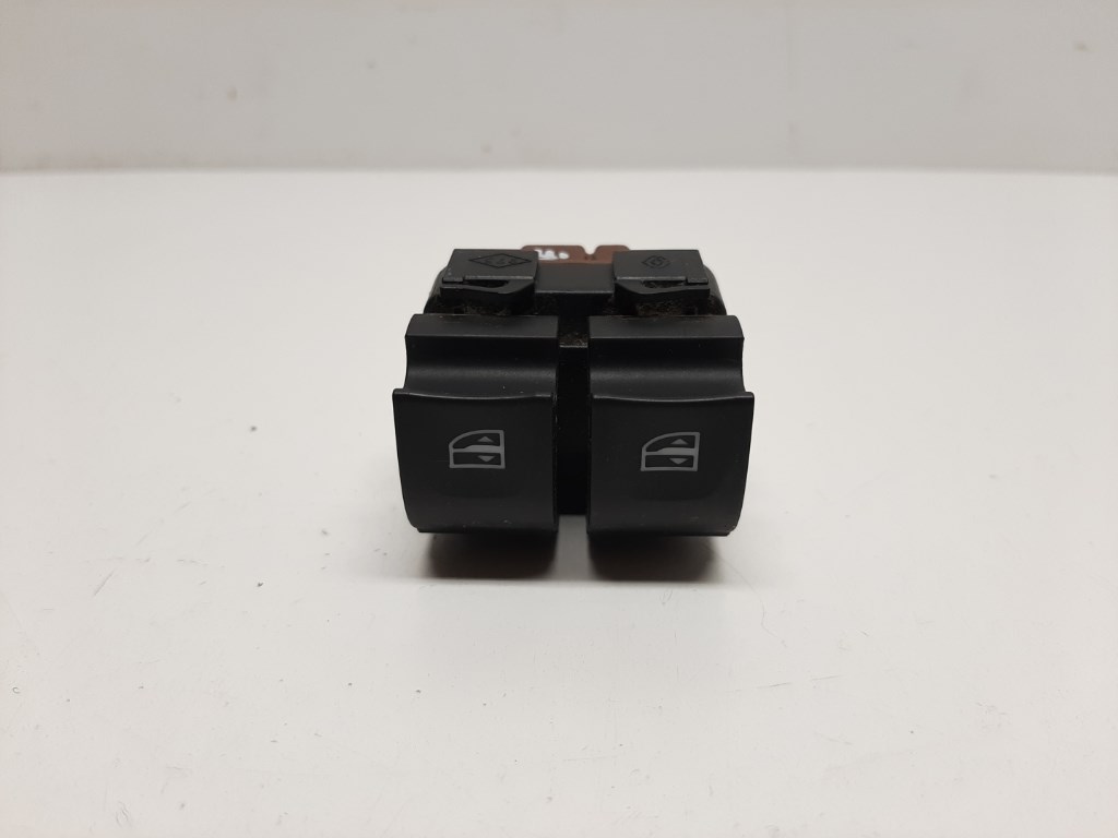 Renault Zoe bal elsõ ablakemelõ kapcsoló 254113300R 1. kép