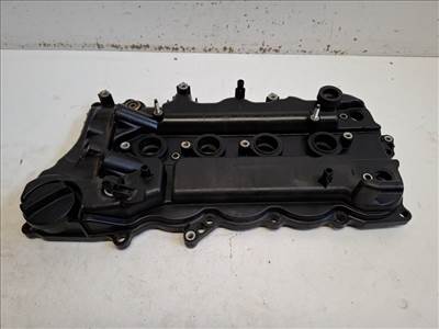 Toyota Yaris (XP130) szelepfedél