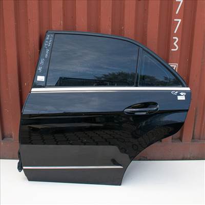 Mercedes-Benz E-class W212 (2010) jobb első ajtó