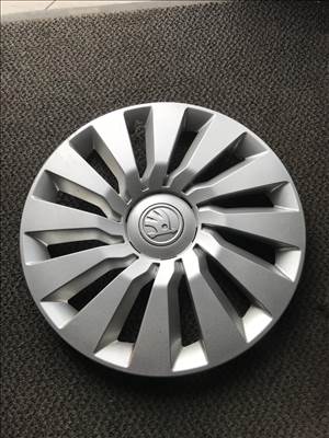 Skoda Octavia III dísztárcsa R15 5e0601147c