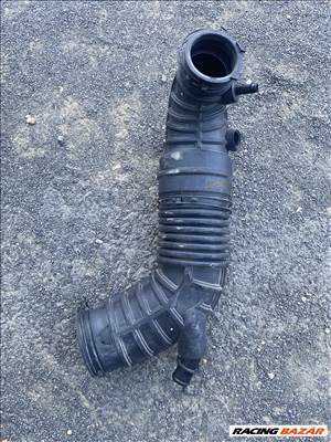 Hyundai Kona (OS) levegőcső  28140j9300