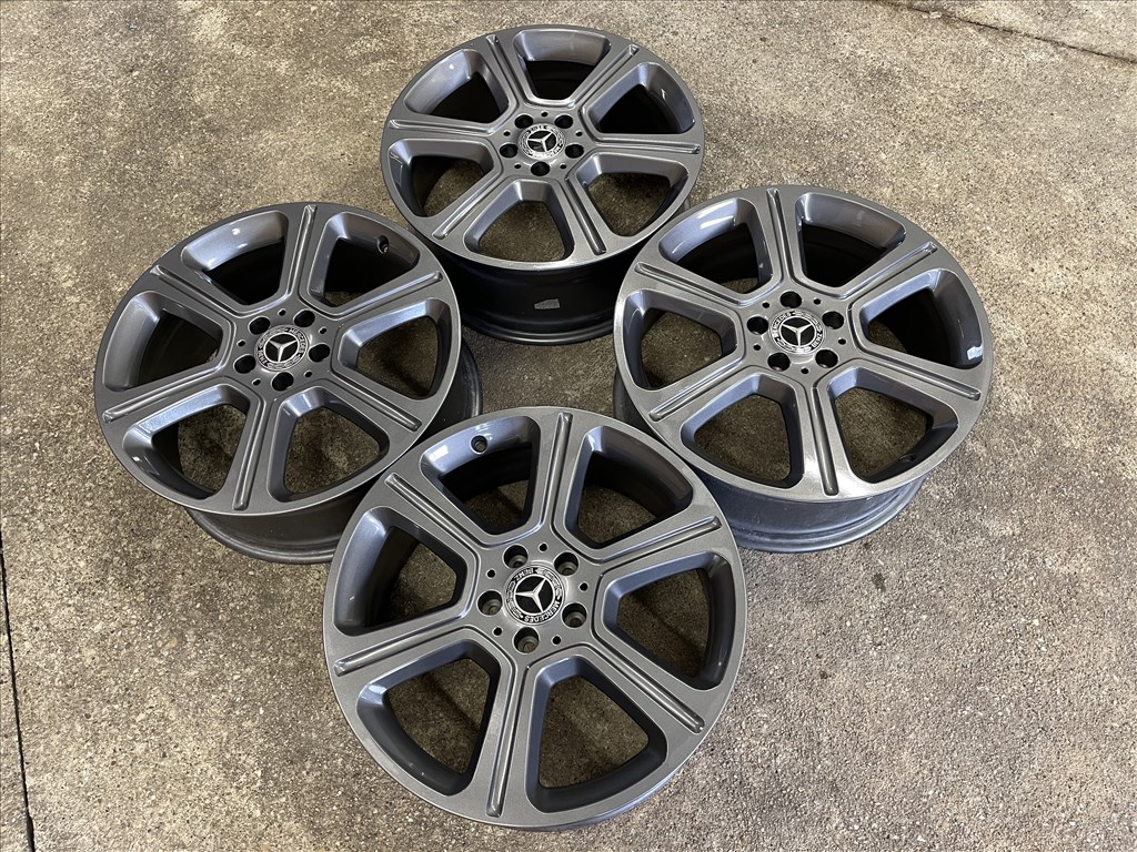  19-es, 5x112  újszerű gyári Mercedes alufelni 3. kép