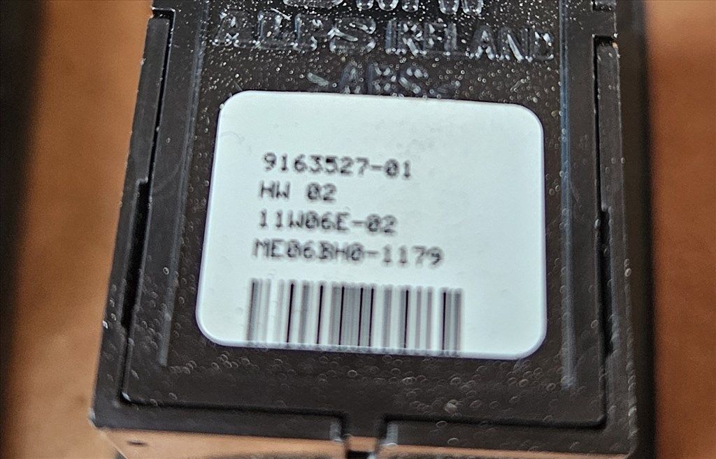 BMW 520 F10/F11 Ablakemelő kapcsoló 9163527 3. kép