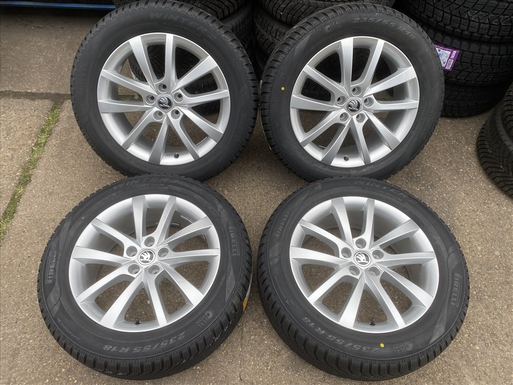 4db gyári 18" Skoda Kodiaq új szerelt kerék. (3758101) 1. kép