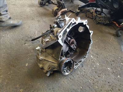 Volkswagen Golf 5 Plus / Seat Toledo Altea Leon 1.6 JHV kódú sebességváltó (5 seb.)