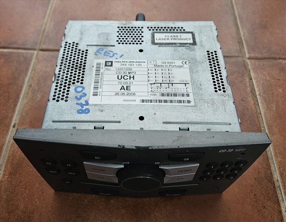 Opel Astra H, Opel Zafira B Rádió Cd 30 mp3 13251056 2. kép