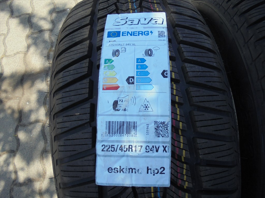 Új 225/45 R 17" 2023-as Sava téli gumi pár eladó 2. kép