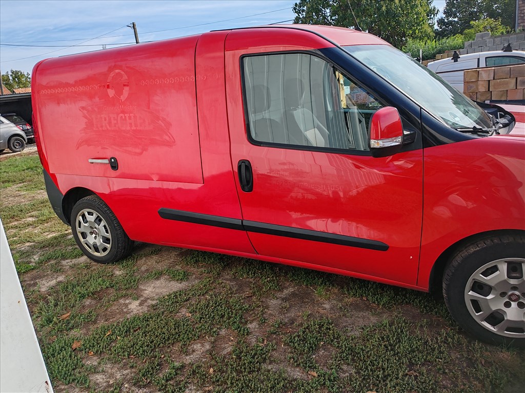Eladó Fiat Doblo 1.6 Multijet 16V (1598 cm³, 105 PS) 9. kép