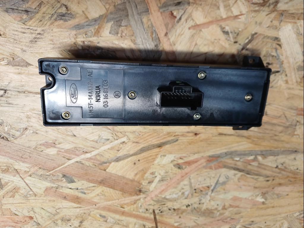 Ford Focus C Max (2003-2010) Bal Első Ajtó Ablakemelő Kapcsoló  2. kép