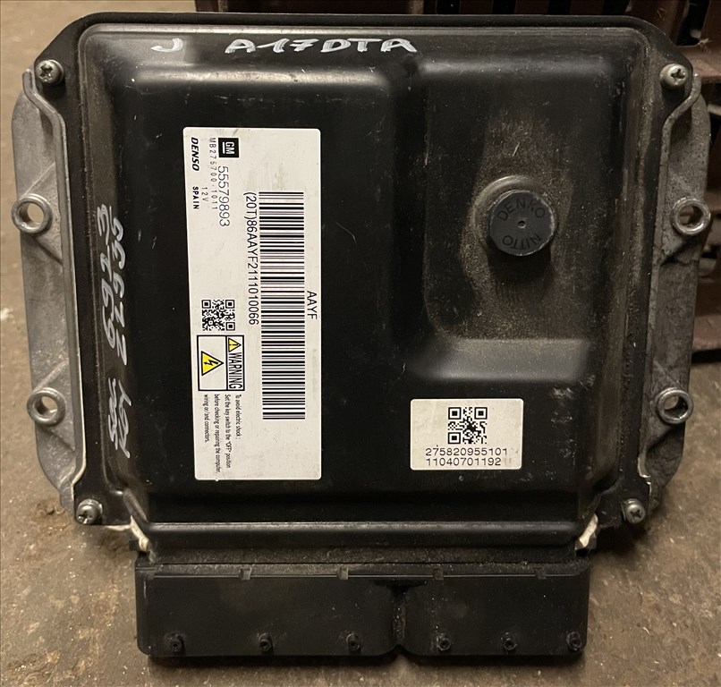 Opel astra J 1.7 cdti A17DTR, A17DTJ motorvezérlő  55579893 1. kép