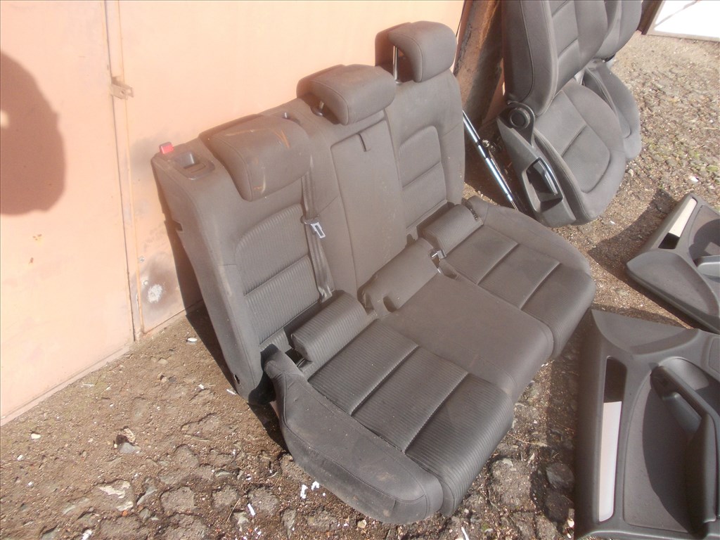 Audi A4 B8 Kombi ülésgarnitúra 2008-2015 4. kép