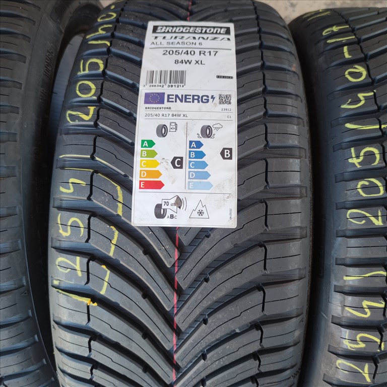 205/40 R17 ÚJ!! Bridgestone négyévszakos gumi 120000ft a 4db/254/ 2. kép