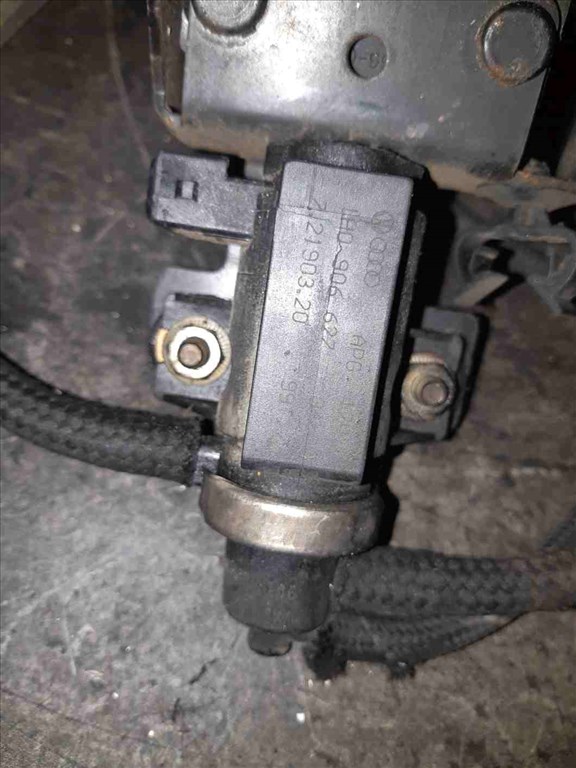 Volkswagen Transporter T4 91-03 Turbónyomás Szabályozó Szelep 1H0 906 627 1. kép