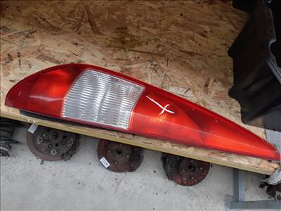 Ford Mondeo III Bal Hátsó Lámpa