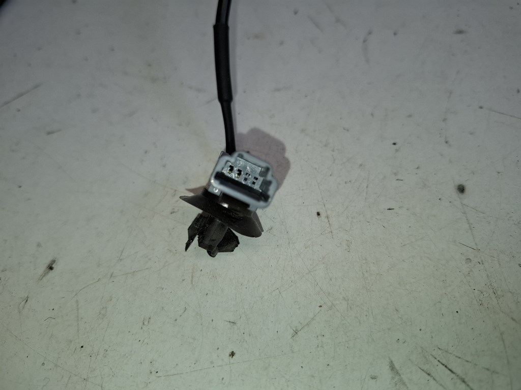 Dacia Spring bal hátsó biztonsági öv csat 888226412R 3. kép