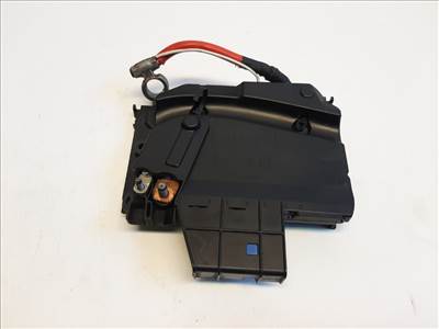 Ford Focus  biztosítéktábla motortér