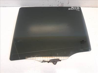 Hyundai Santa Fe bal hátsó ajtó üveg lejáró