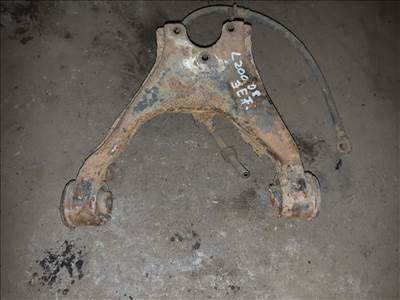Mitsubishi L200 06-14 Jobb Első Felső Lengőkar