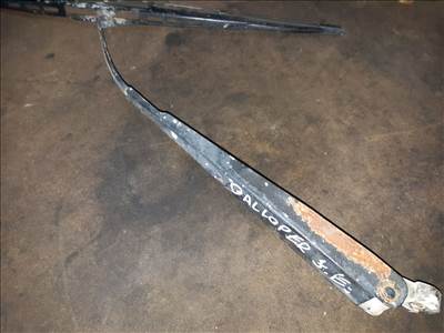 Hyundai Galloper Jobb Első Ablaktörlő Kar