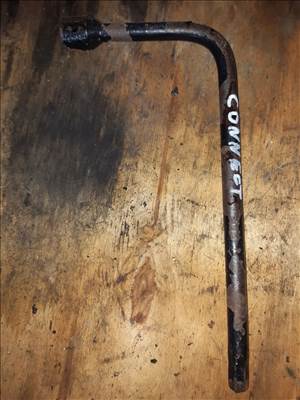 Ford Transit Connect Csőkulcs Kerékhez