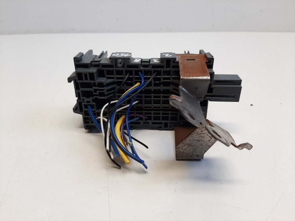 Nissan Note (E12) biztosítéktábla utastér 2. kép