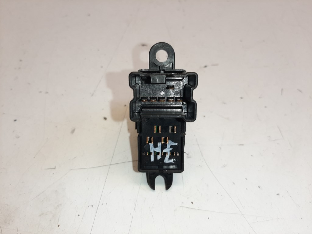 Nissan Qashqai (J10) jobb elsõ ablakemelõ kapcsoló 25411JD000 2. kép