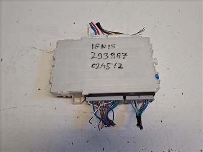 Suzuki Ignis  biztosítéktábla utastér