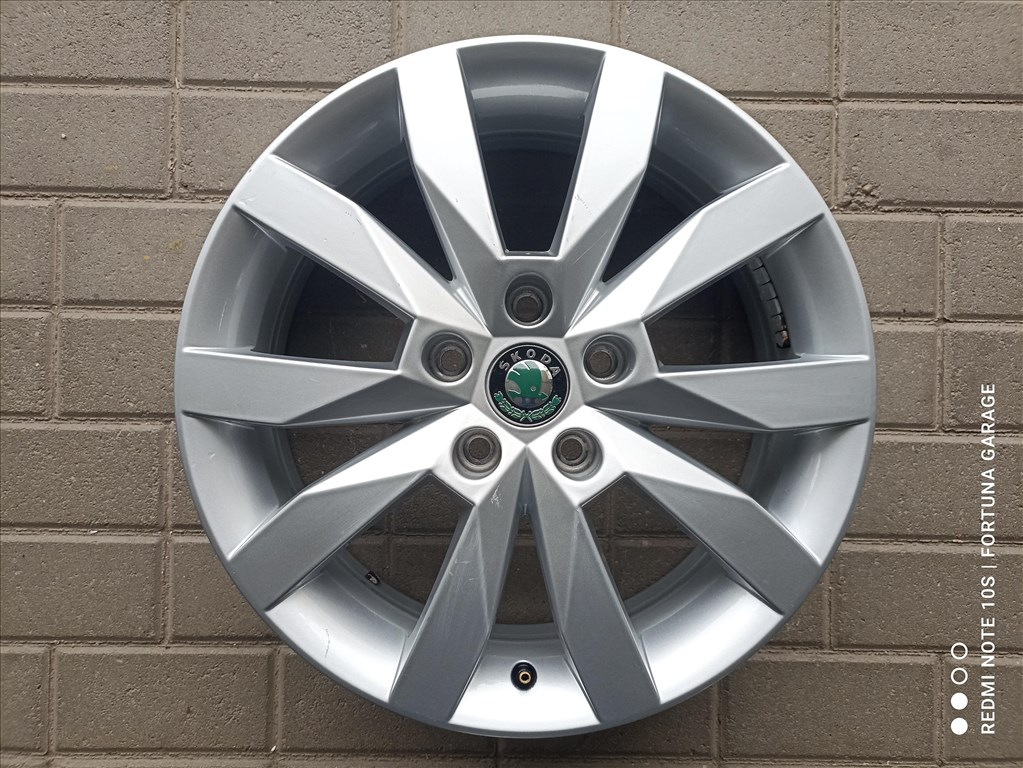 5x112 17" Skoda használt alufelni garnitúra 6. kép