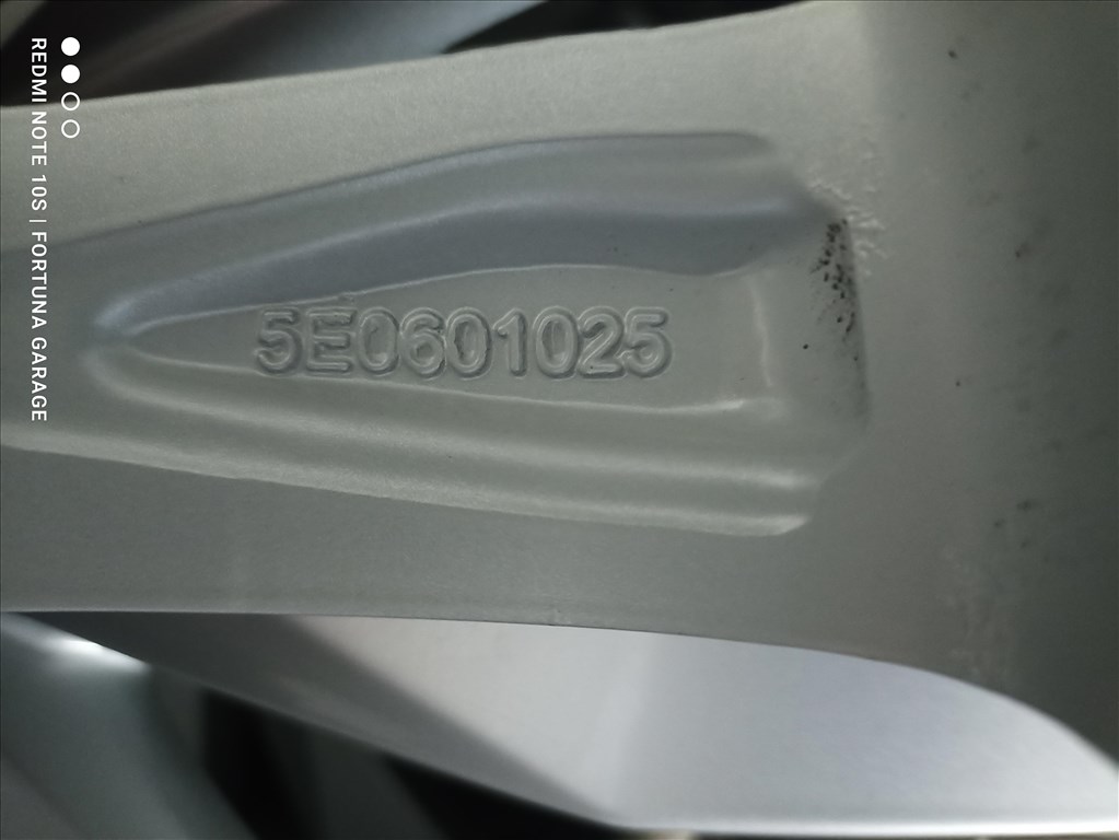 5x112 17" Skoda használt alufelni garnitúra 7. kép