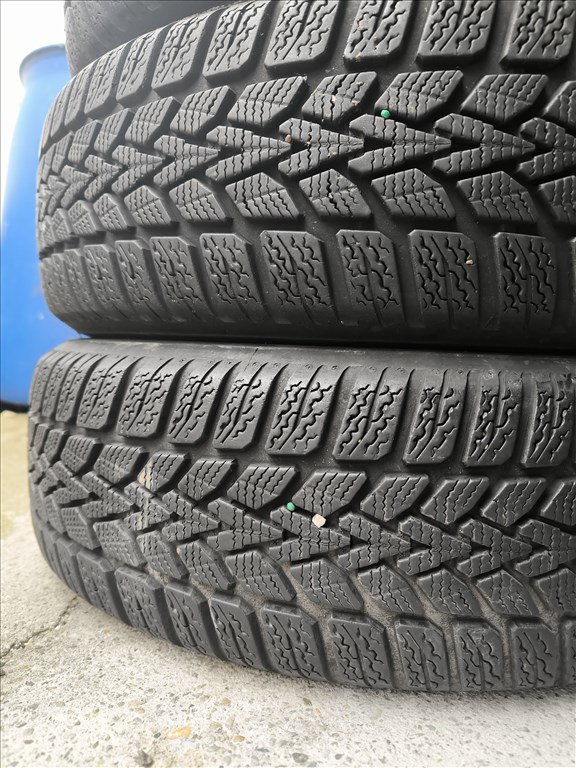 185/6515" 45e/4db Dunlop téli gumi gumi 4. kép