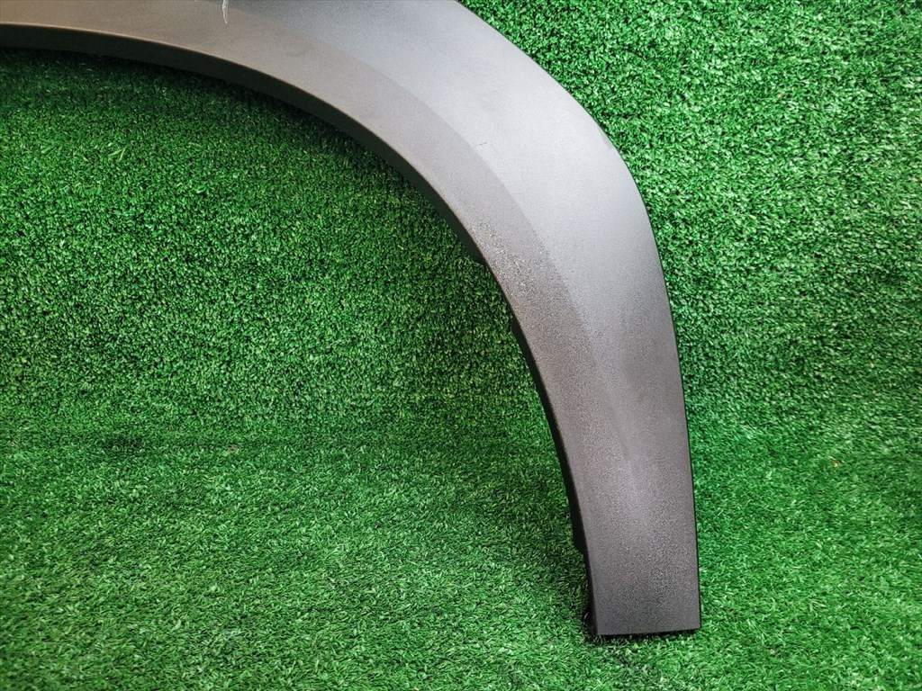 SUZUKI S-CROSS Bal hátsó Sárvédő Szélesítő 7726163T0 7726163t0l 7. kép