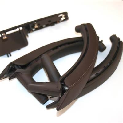 BMW E70/E71 X5-X6 Bőrözött teljes ajtóbehúzó, kapaszkodó Szett dohány barna