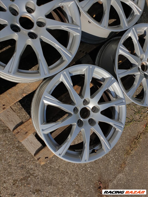 17" 5x112 Audi A4 B9 3. kép