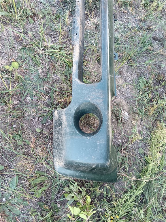 Suzuki Jimny első lökhárító  5. kép